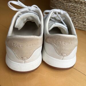 Cole Haan grand pro tennis sneaker women’s 9